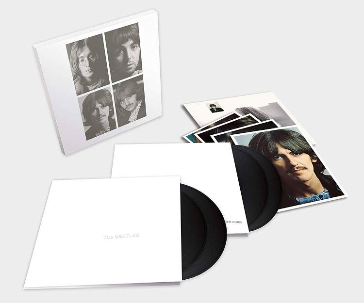 El 22 de noviembre de 1968 se lanza el disco The Beatles conocido también como "White álbum"