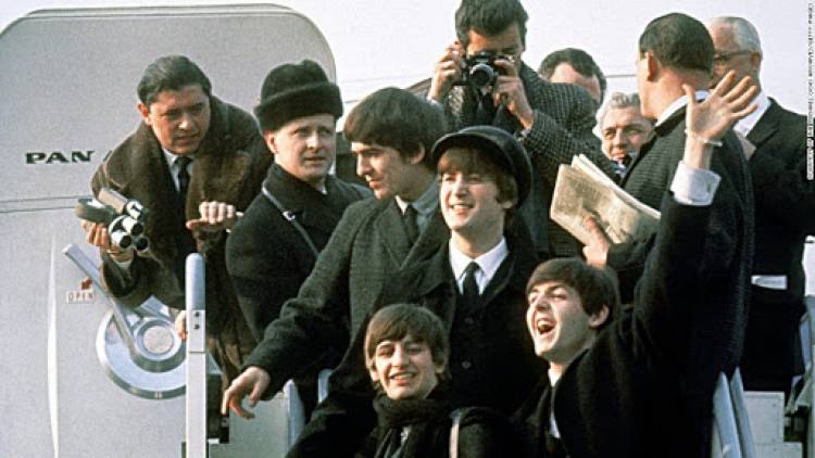 Los Beatles llegan por primera vez a los Estados Unidos 