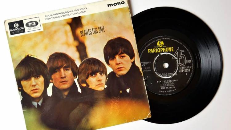 El 6 de abril de 1965 se lanzan el EP "Beatles for Sale" 