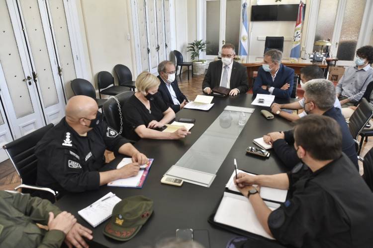 Jatón: “Las Fuerzas Federales cumplirán tareas de seguridad ciudadana”