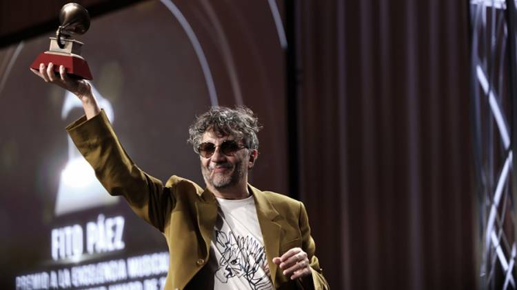 Fito Páez fue premiado con el Grammy Latino a la excelencia musical