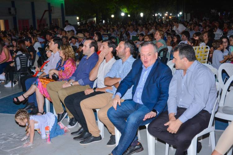 En Ceres, El Senador Michlig y el Diputado González participaron de la exitosa Fiesta Provincial de la Tradición