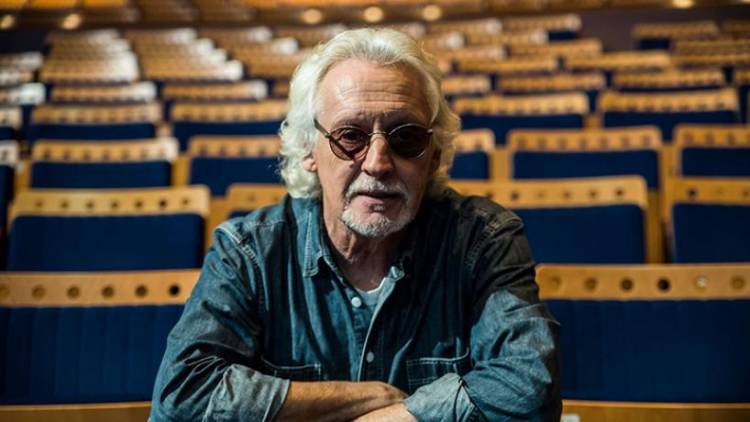 Nito Mestre cumple 70 años y prepara un concierto por medio siglo de trayectoria
